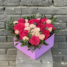 Цветочная композиция из Розы в коробке #REPLACE_PRED# Черное