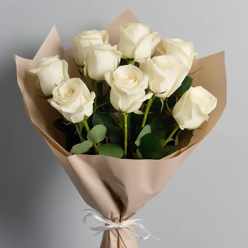 Букет 9 Белых роз Эдлесс Лав в Черное