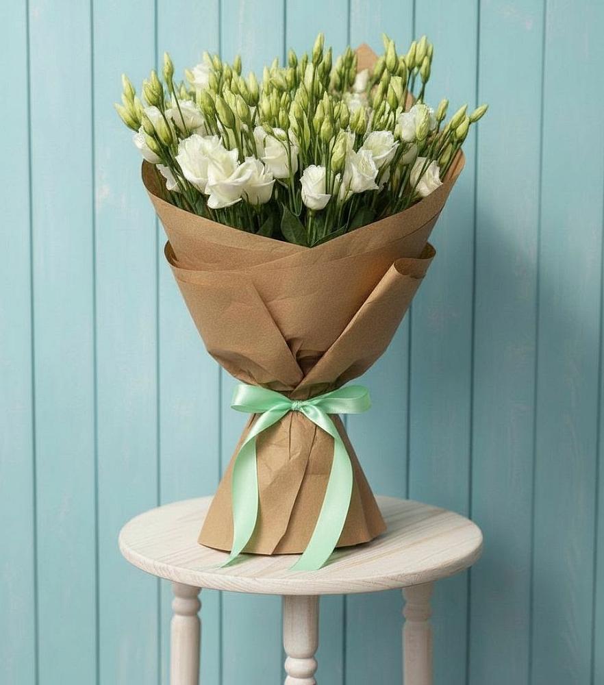 Букет цветов из: Лизиантусы в Черное