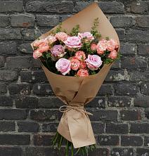 Букет цветов из:  Розы в Черное