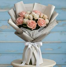 Букет цветов из:  Розы в Черное