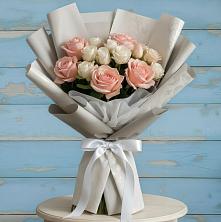 Букет цветов из:  Розы в Черное