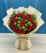 Букет цветов из:  Розы и Хризантемы в Черное