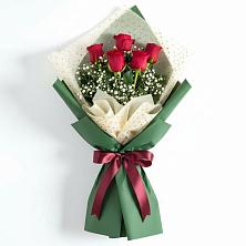Букет цветов из:  Розы в Черное