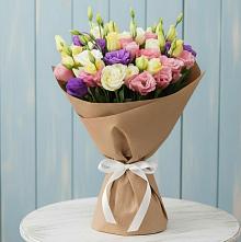 Букет цветов из:  Лизиантусы в Черное