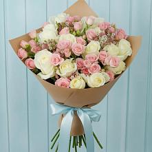 Букет цветов из:  Розы в Черное